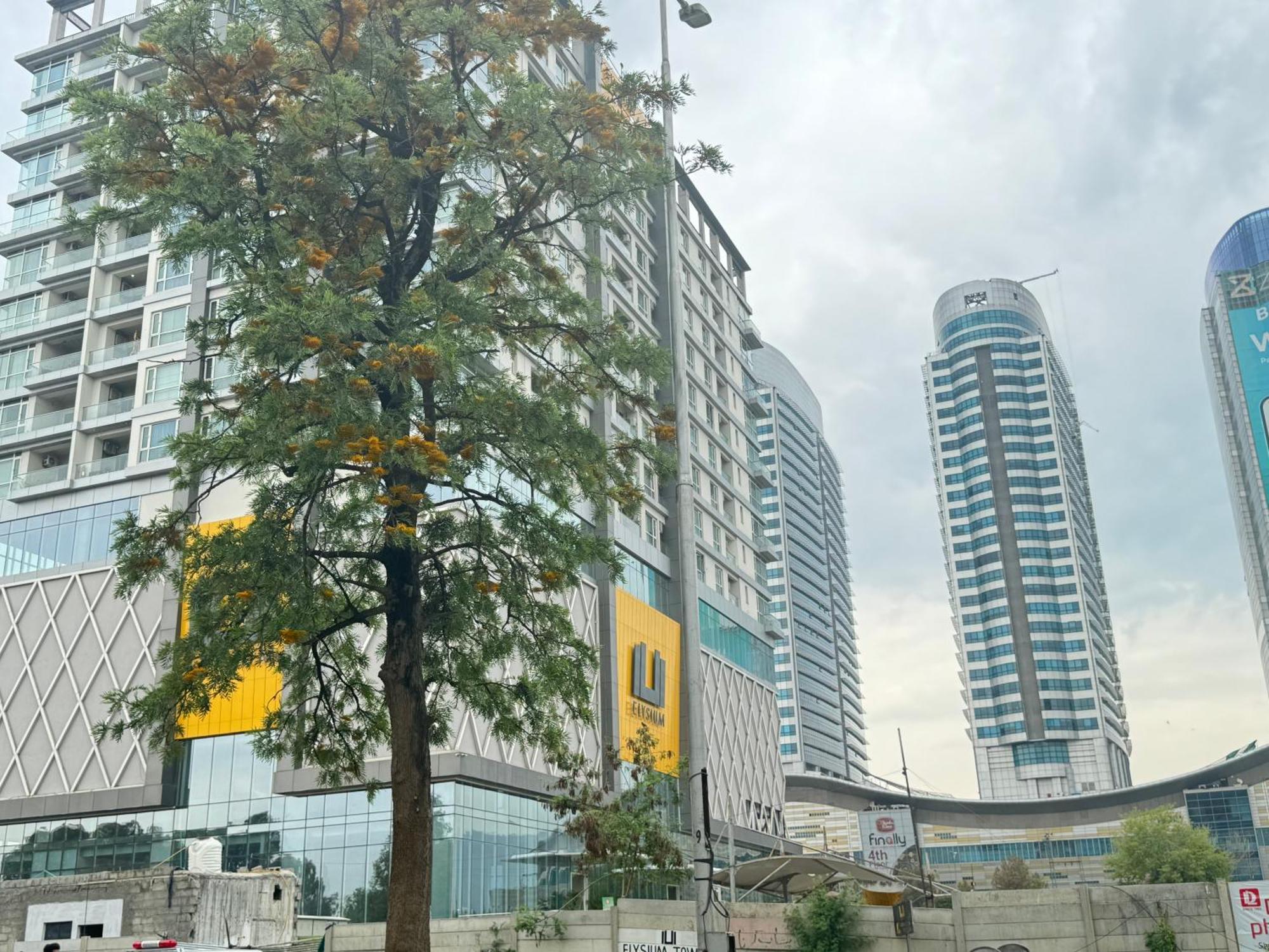 Skyrise Executive Apartments Facing Centaurus Mall Ισλαμαμπάντ Εξωτερικό φωτογραφία